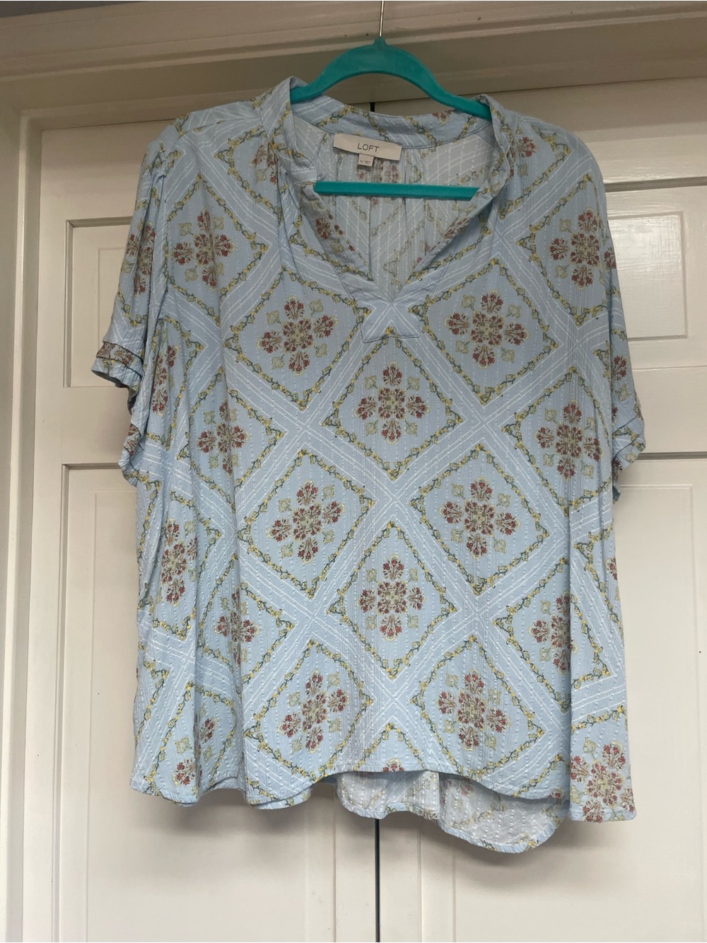 LOFT Light Blue Floral Tile V-Neck Short Sleeve Blouse